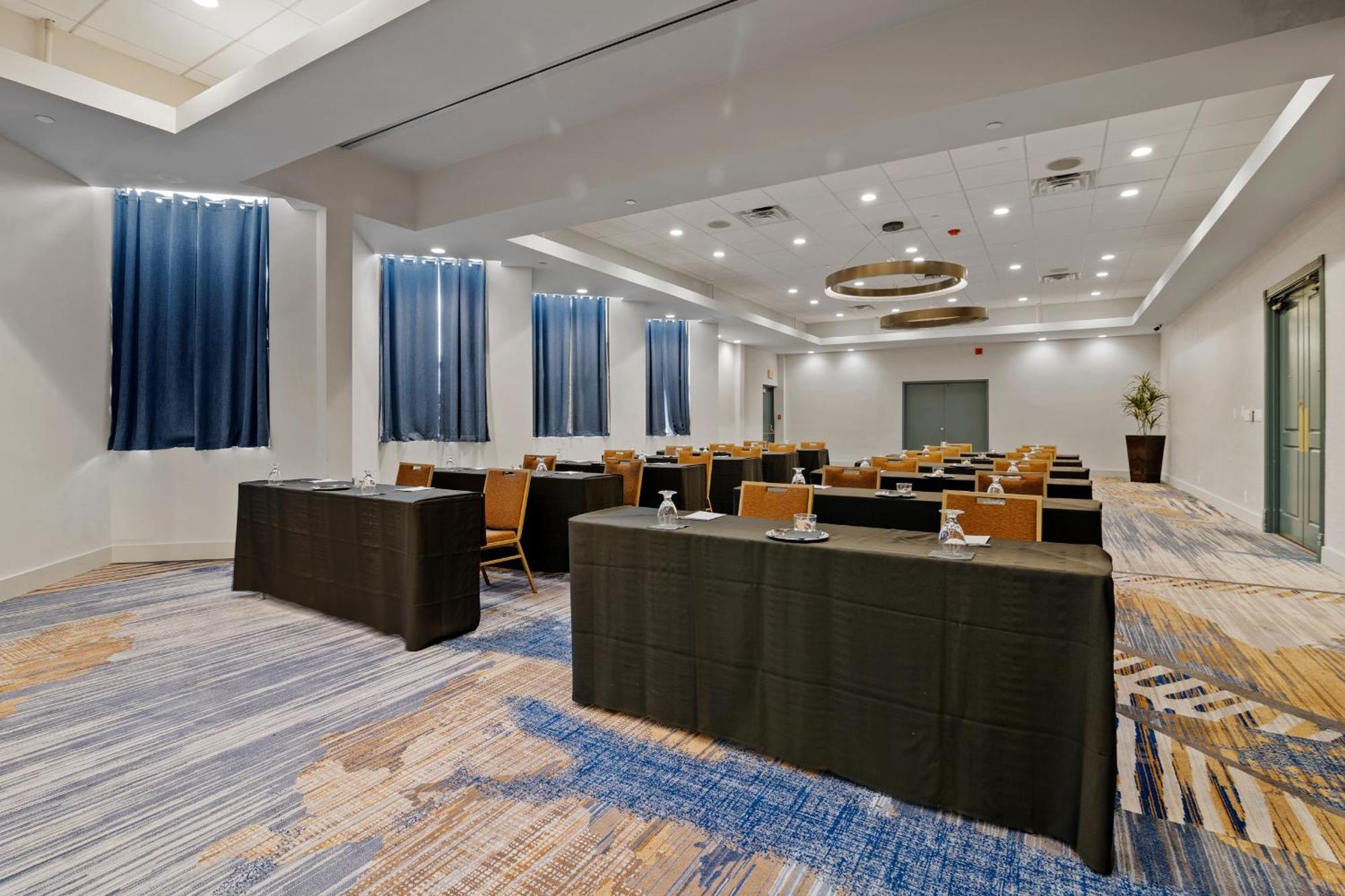 Crowne Plaza Houston Med Ctr-Galleria Area By Ihg Exterior photo